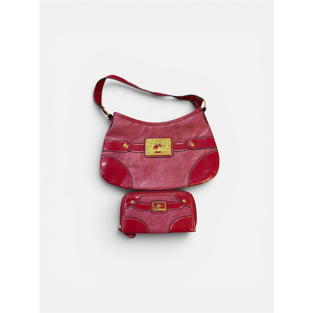 Apple Bottoms Red Embossed Logo Shoulder Bag and Matching Wallet Set‎ Y2K Gold